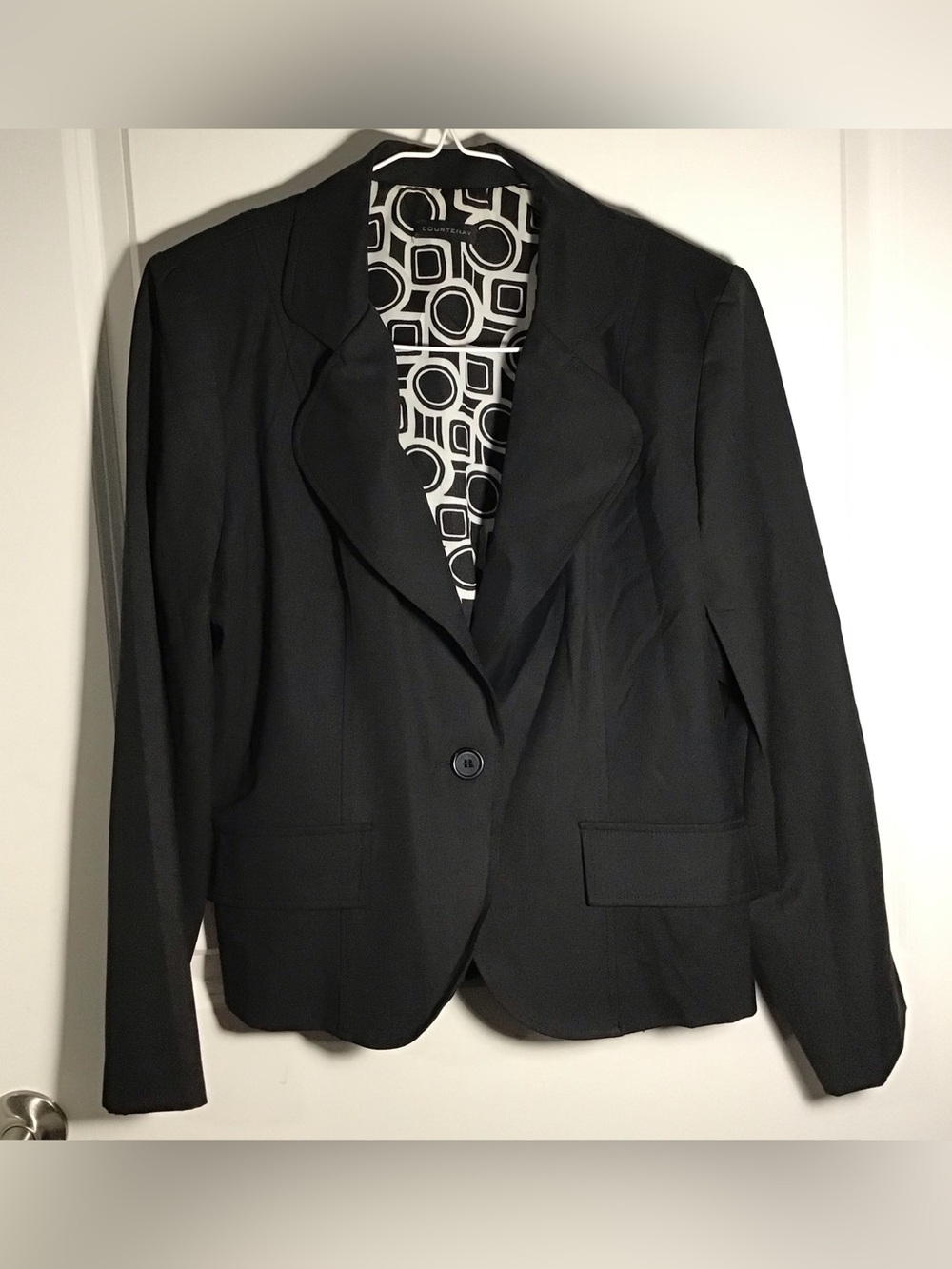 Courtenay Black Single-Button Womens Blazer 8